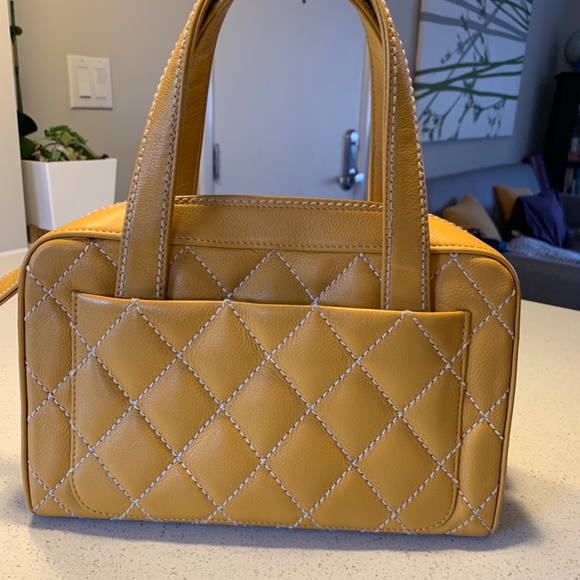 Authentic Chanel Handbag - Picture 3 of 8